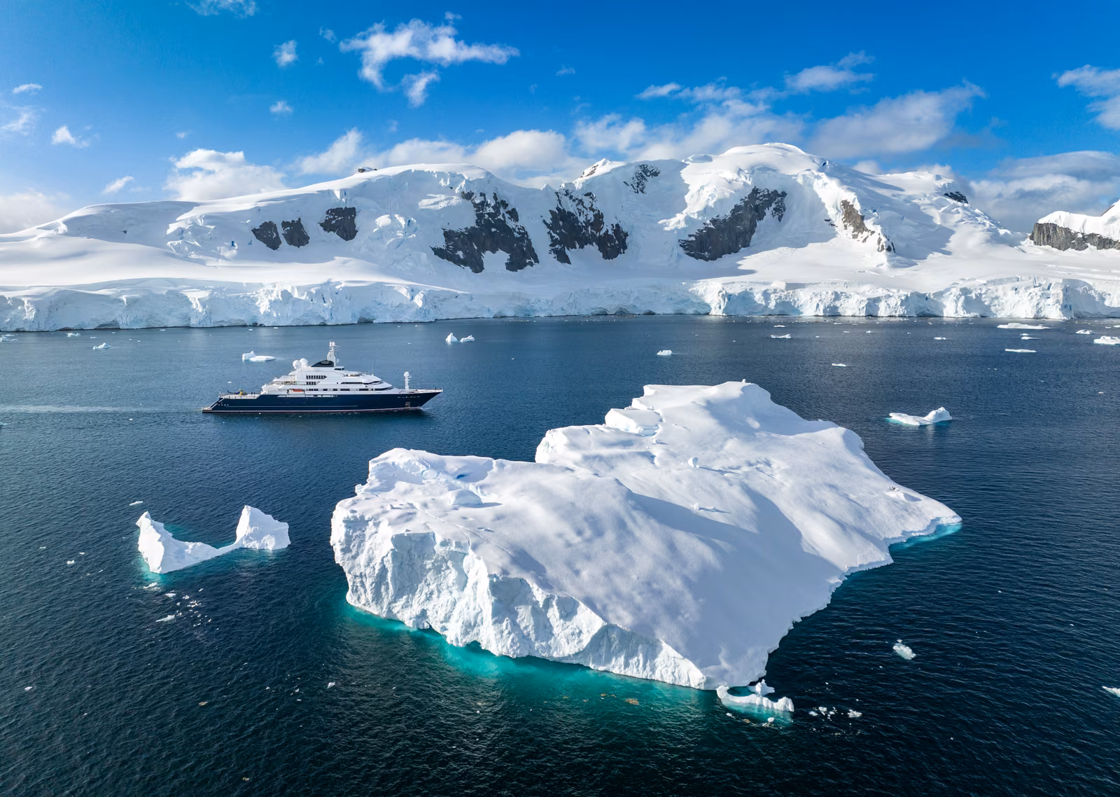 Sky, ice, Antarctic Peninsula