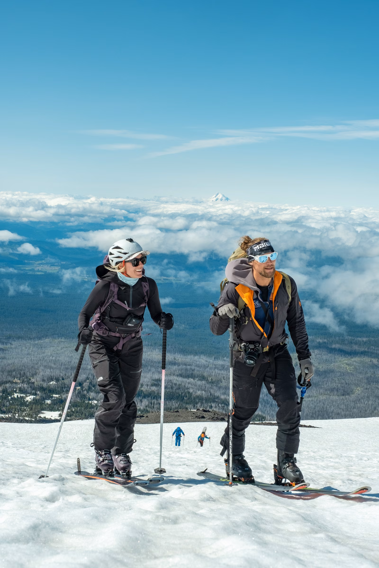People with sky, snow, Cascade volcanoes, Pacific Northwest