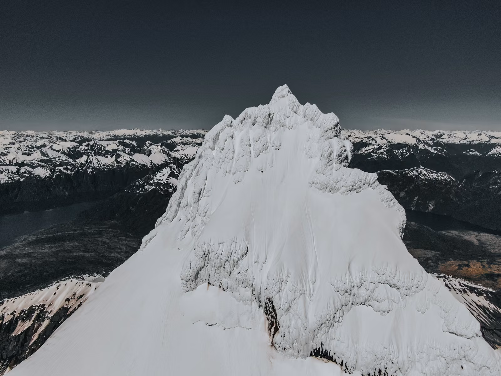 Snow, ice, Volcán Corcovado, Chile